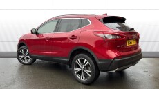 Nissan Qashqai 1.2 DiG-T N-Connecta 5dr Petrol Hatchback